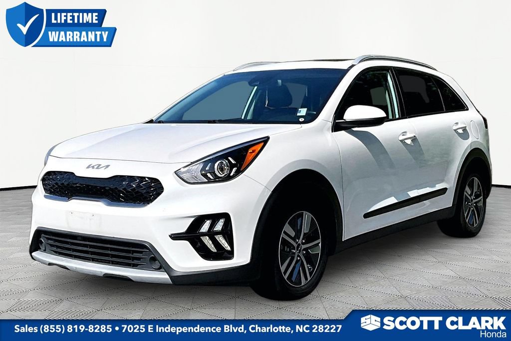 Used 2022 Kia Niro LXS FWD image 3