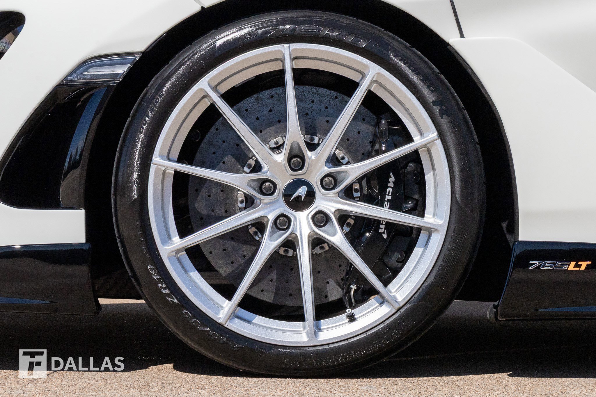 Used 2021 McLaren 765LT image 9