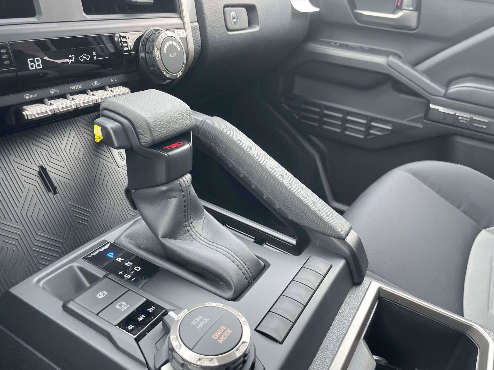 New 2026 Toyota Tacoma Limited AWD/4WD image 28