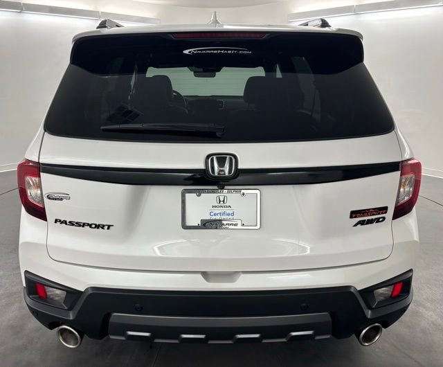 Certified 2025 Honda Passport TrailSport image 7