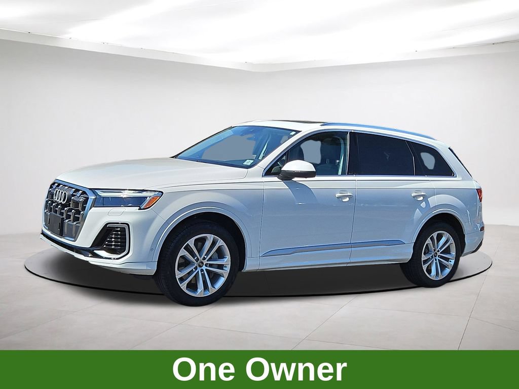 Used 2025 Audi Q7 3.0T Premium Plus AWD/4WD image 3
