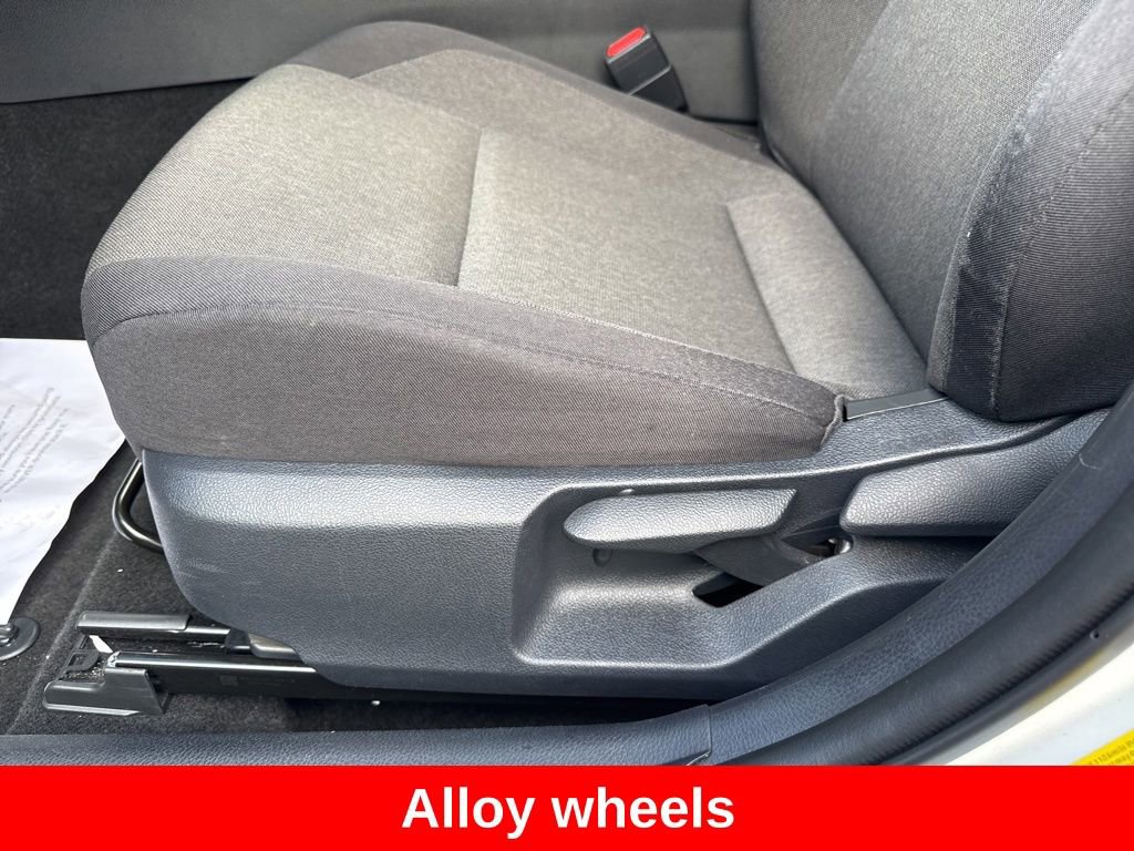 Used 2025 Toyota Camry LE image 25