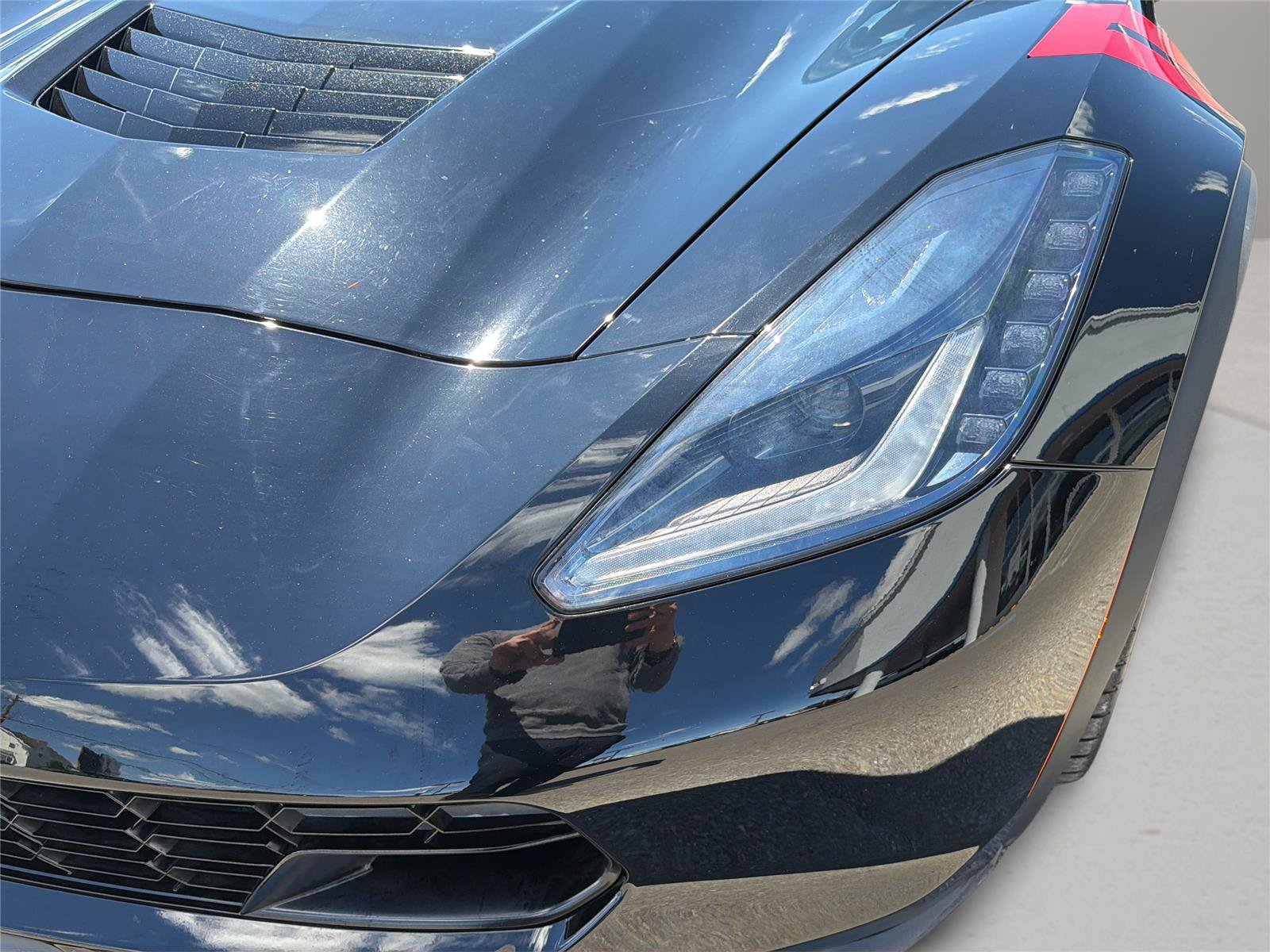 Used 2019 Chevrolet Corvette Grand Sport w/ Carbon Flash Badge Package RWD image 11