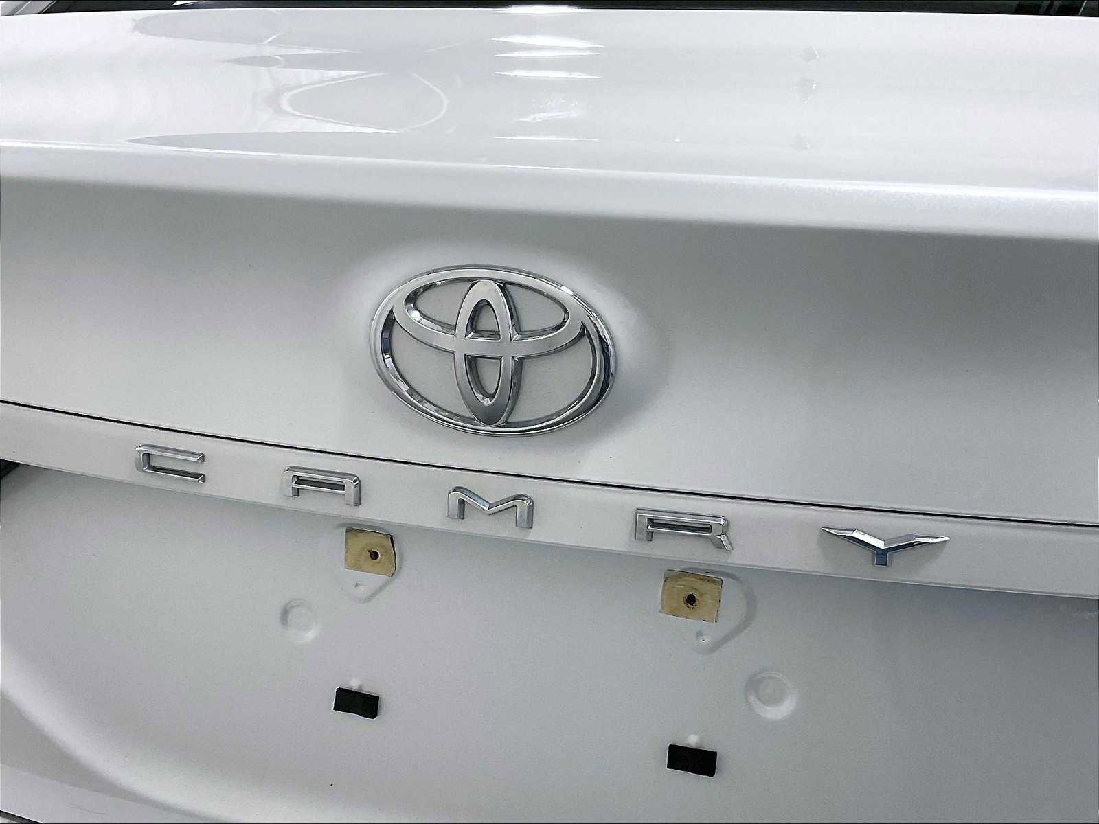 Used 2023 Toyota Camry XLE image 28