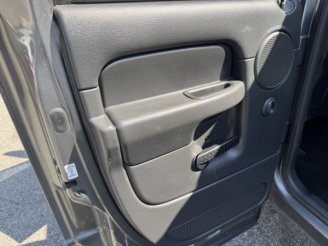 Used 2005 Dodge Ram 2500 Truck SLT w/ Quad Cab Big Horn Value Group image 15