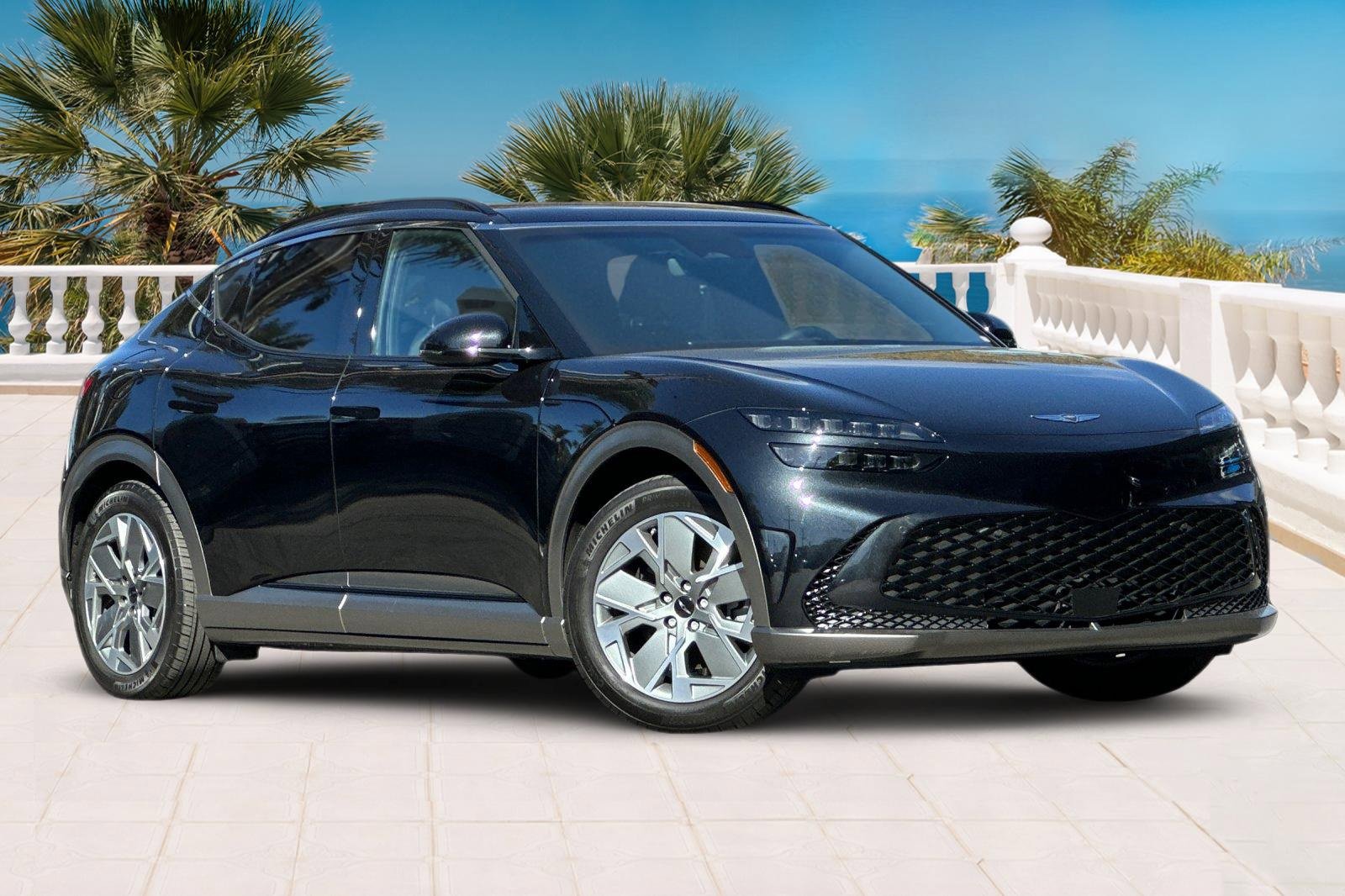 Used 2025 Genesis GV60 RWD image 2