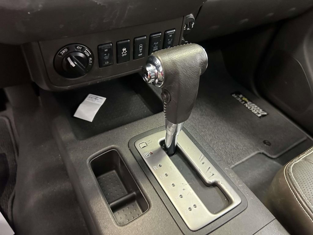 Used 2019 Nissan Frontier PRO-4X w/ Pro-4x Luxury Package AWD/4WD image 22