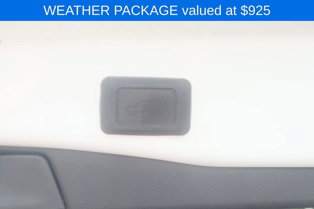 Used 2025 Toyota RAV4 XLE w/ Convenience Package AWD/4WD image 5