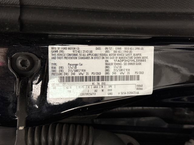 Used 2017 Ford Focus SEL w/ Cold Weather Package FWD image 22
