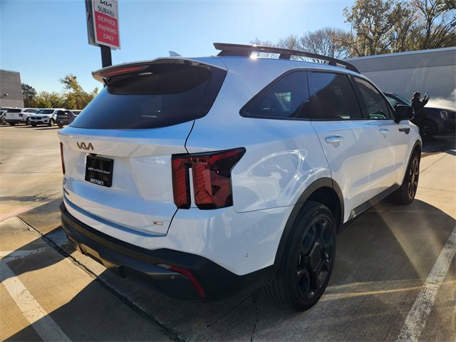 Certified 2025 Kia Sorento SX image 4