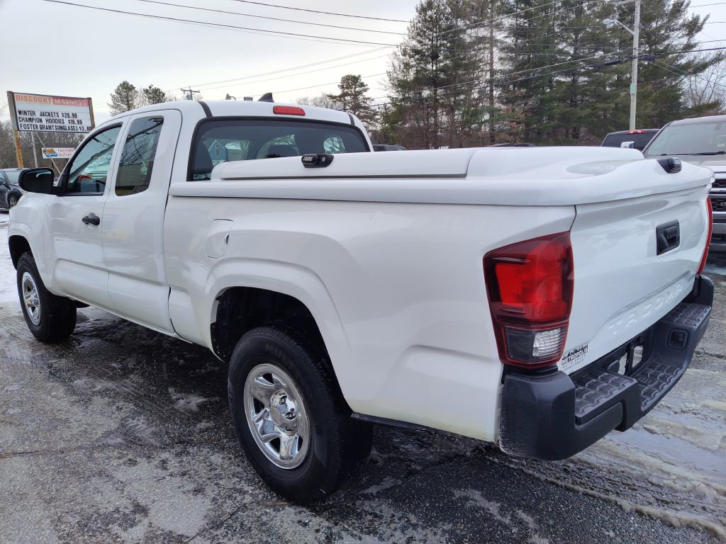 Used 2018 Toyota Tacoma SR RWD image 6