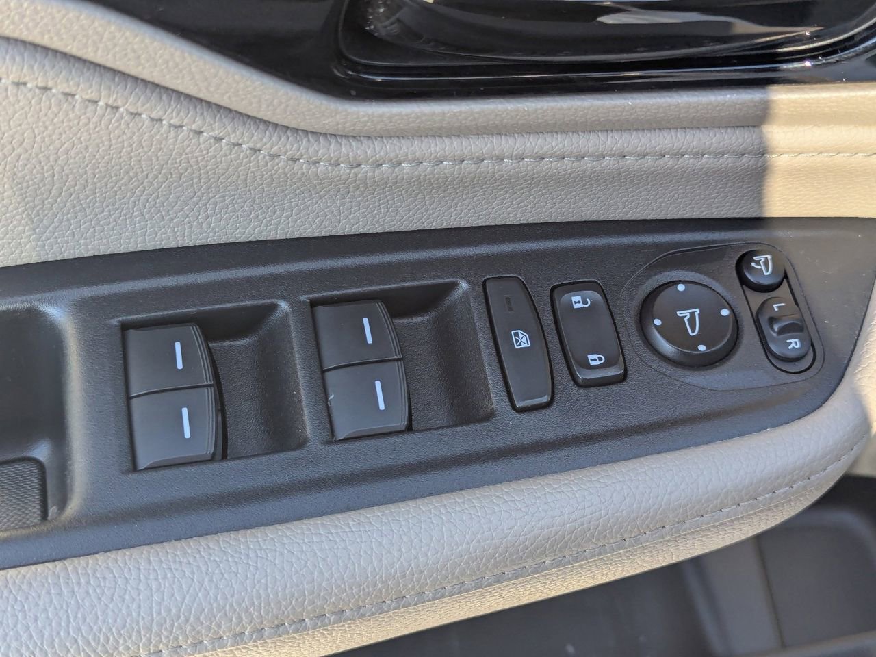 Certified 2023 Honda Odyssey Elite image 22