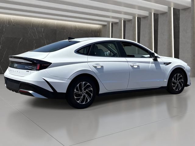 Used 2026 Hyundai Sonata Blue FWD image 6