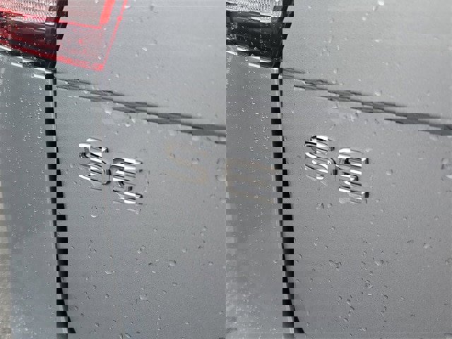 Certified 2023 Volkswagen Tiguan SE image 6