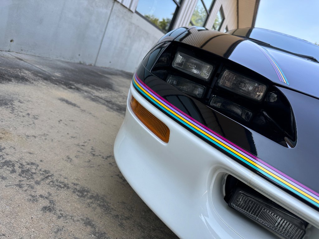 Used 1993 Chevrolet Camaro Z28 image 10