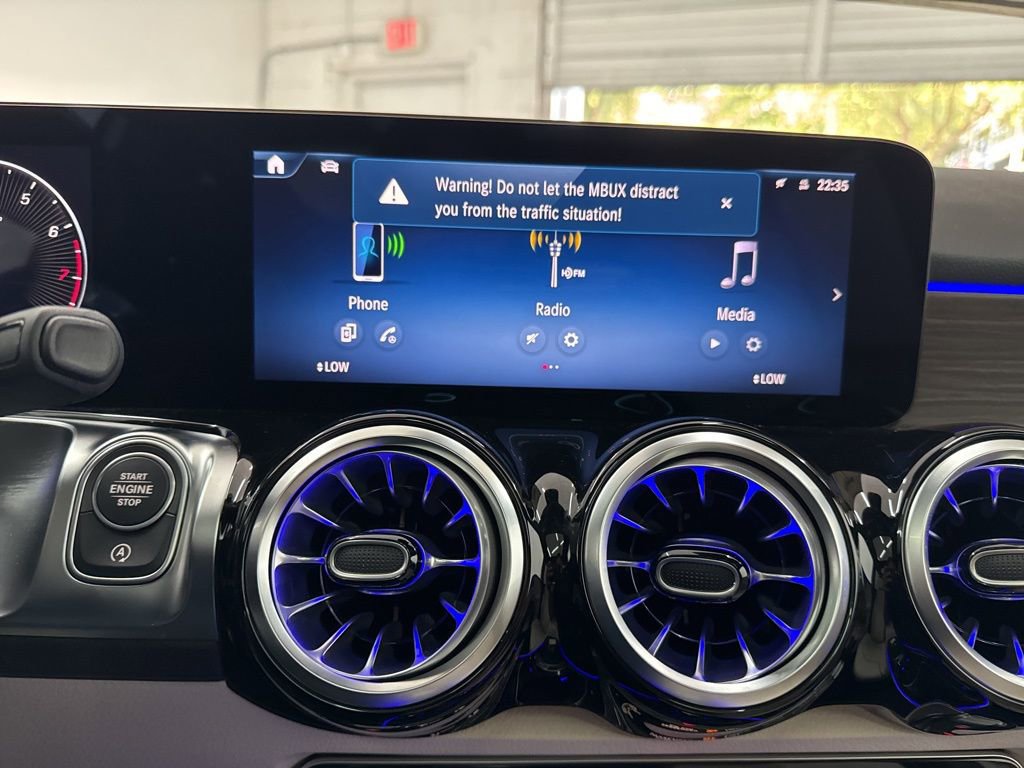 Used 2026 Mercedes-Benz GLB 250 image 34