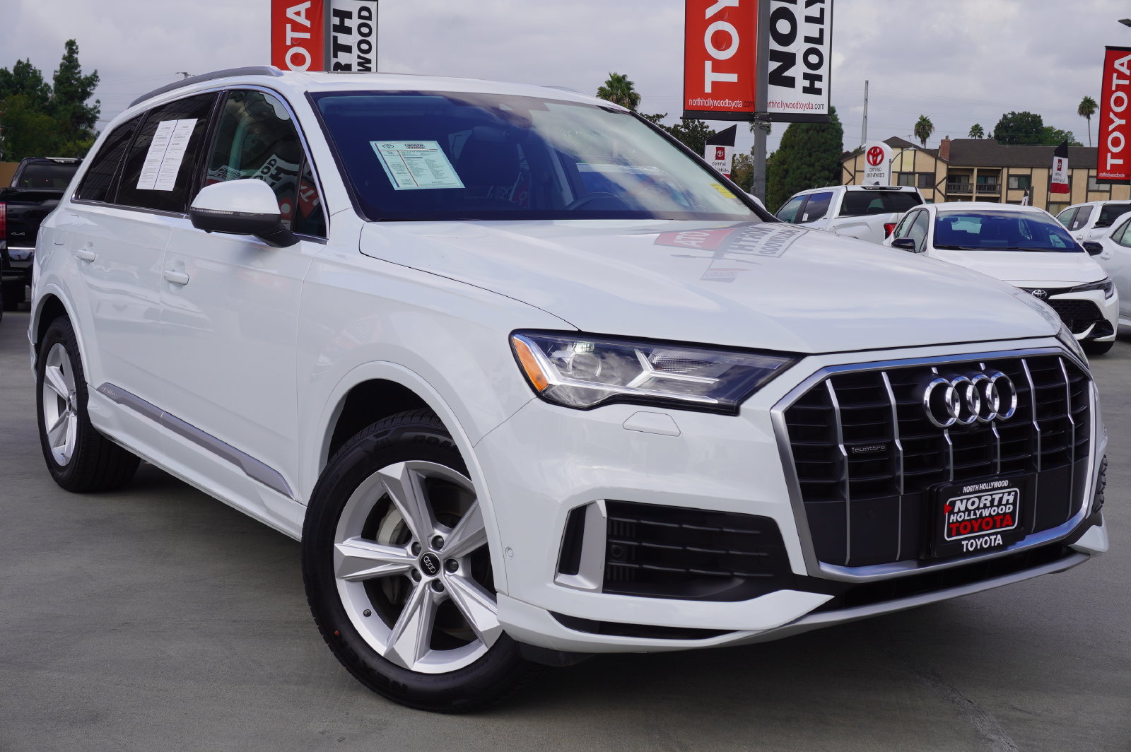 Used 2022 Audi Q7 3.0T Premium AWD/4WD image 2
