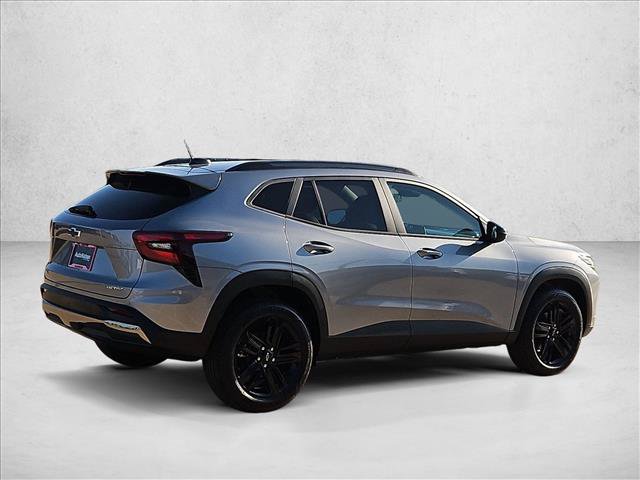 New 2026 Chevrolet Trax ACTIV w/ Driver Confidence Package FWD video 2