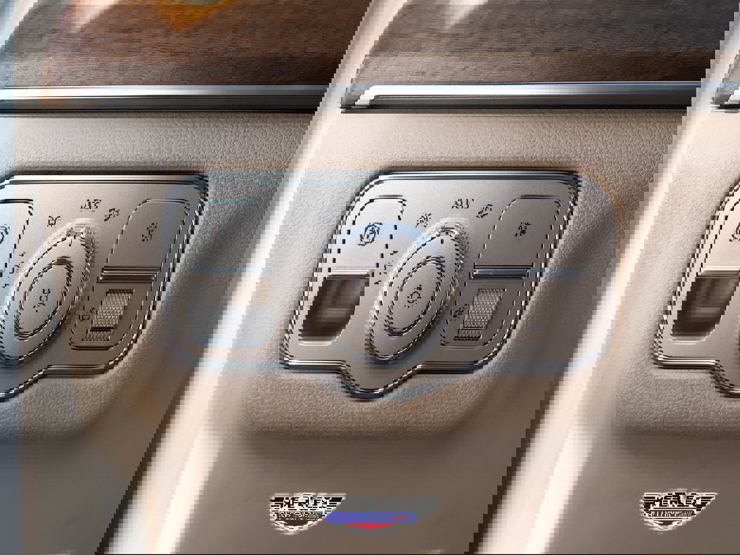 Used 2020 Mercedes-Benz GLS 450 4MATIC w/ Convenience Package image 34