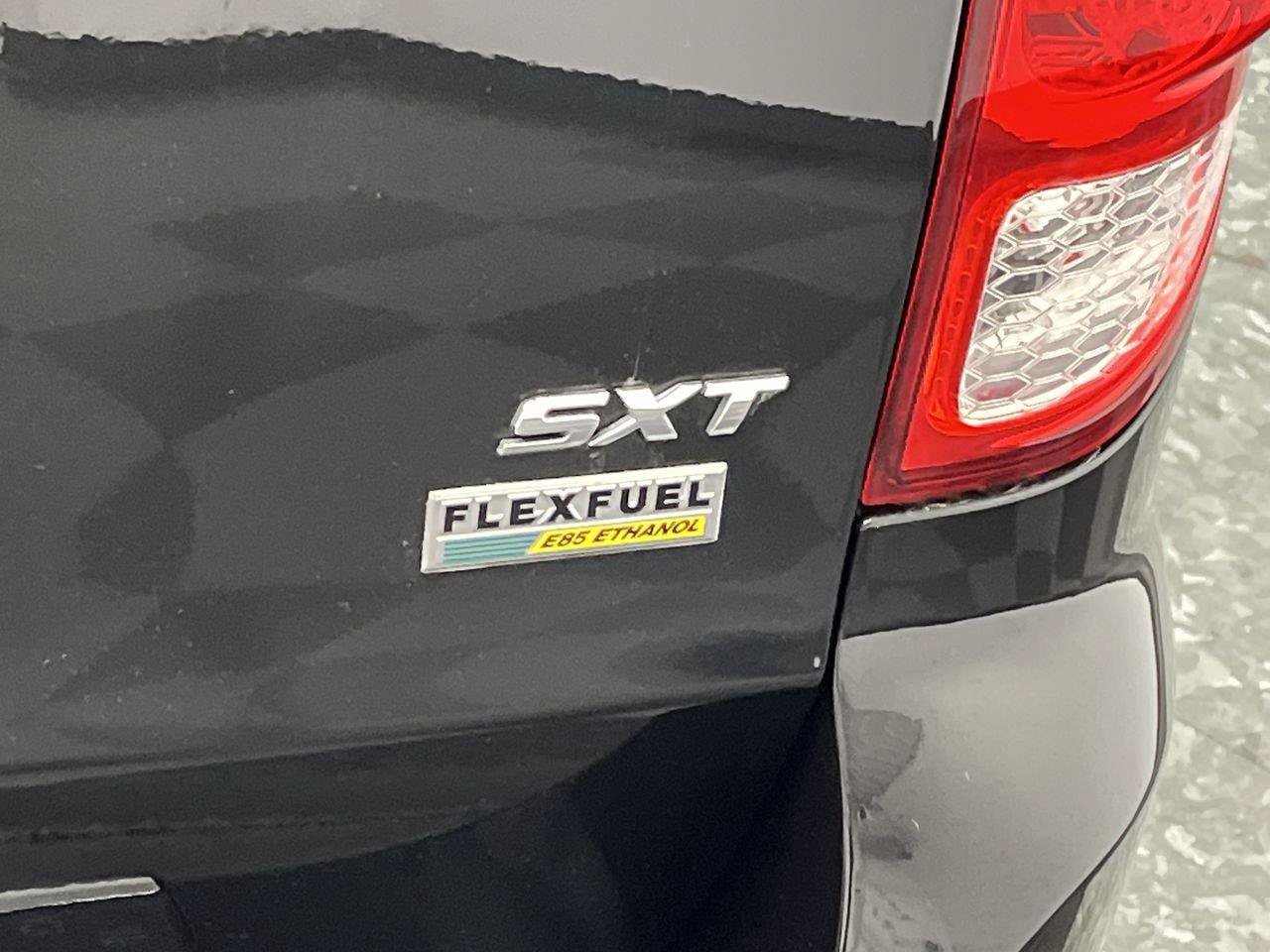 Used 2019 Dodge Grand Caravan SXT FWD image 25