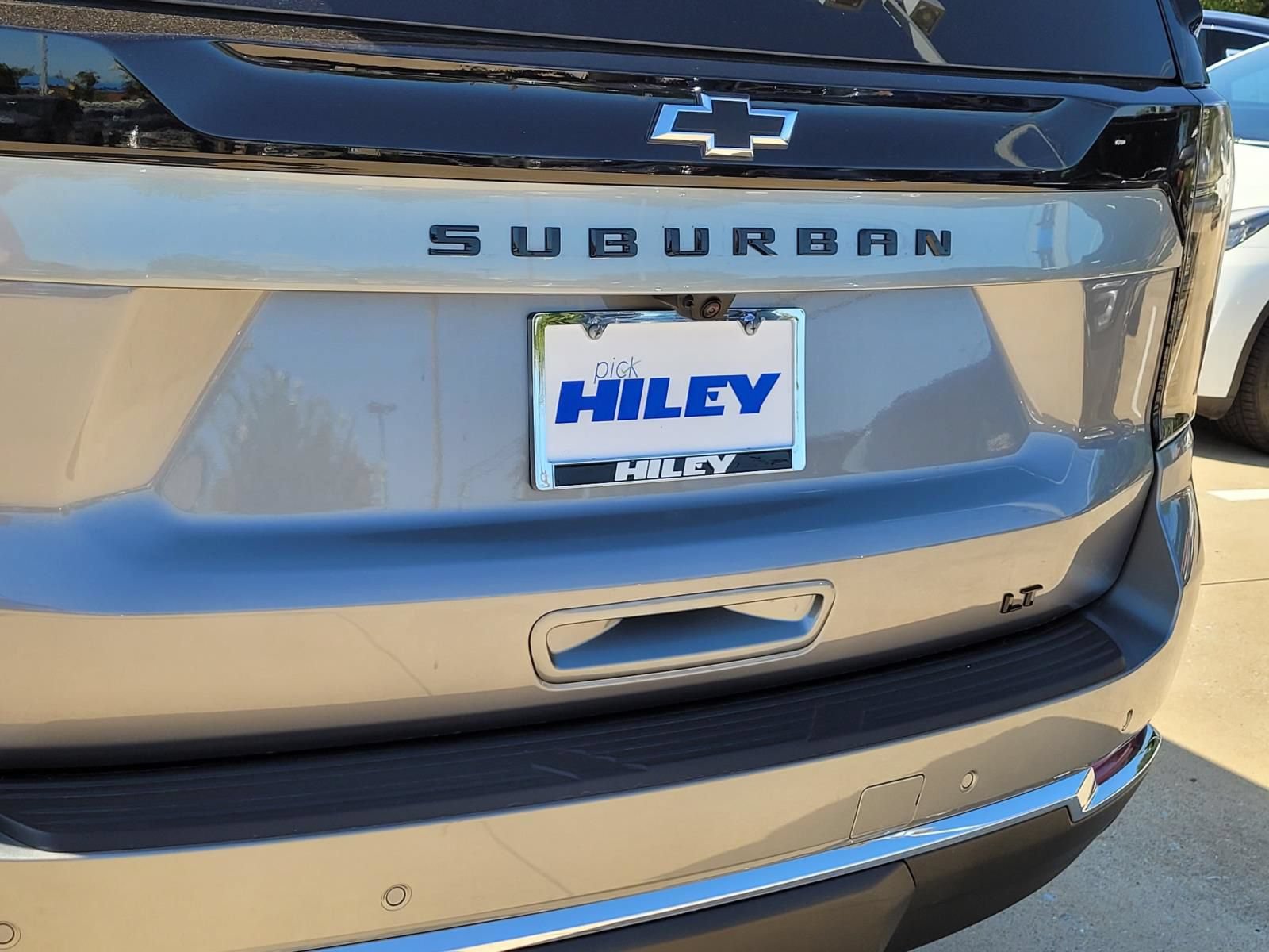 New 2026 Chevrolet Suburban LT w/ Comfort Package RWD image 4