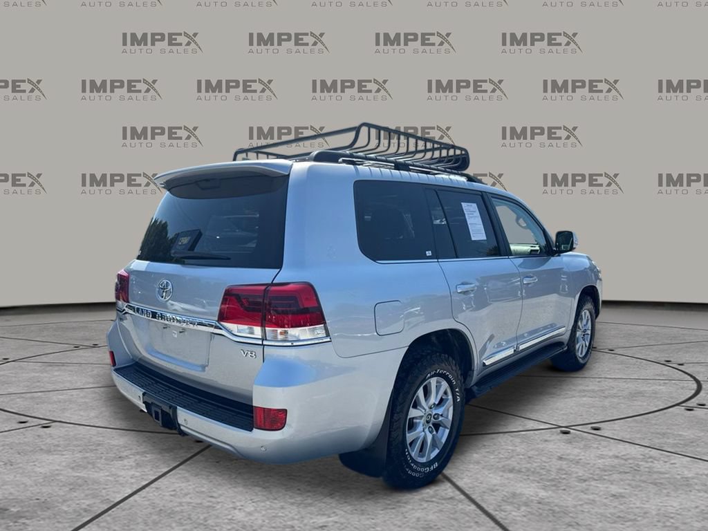 Used 2016 Toyota Land Cruiser w/ Four Season Floor Mat Package AWD/4WD image 3