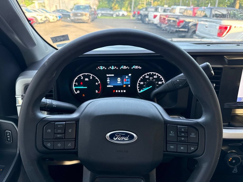 Used 2025 Ford F250 XL w/ STX Appearance Package AWD/4WD image 10