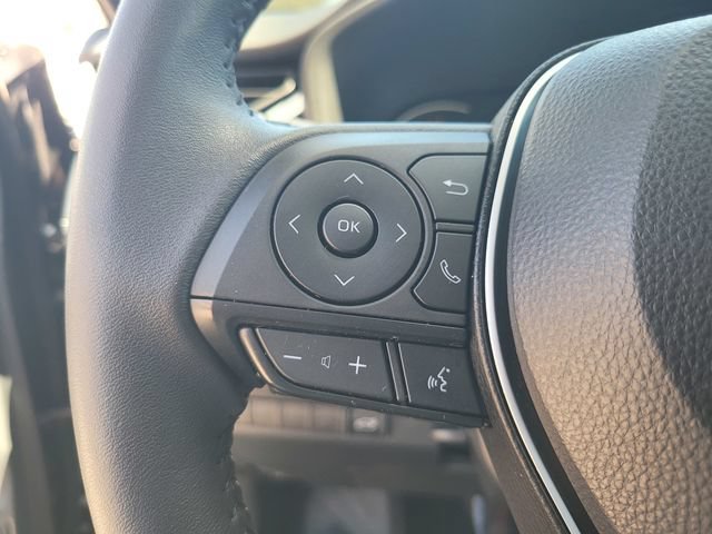 Used 2023 Toyota RAV4 XLE Premium FWD image 27