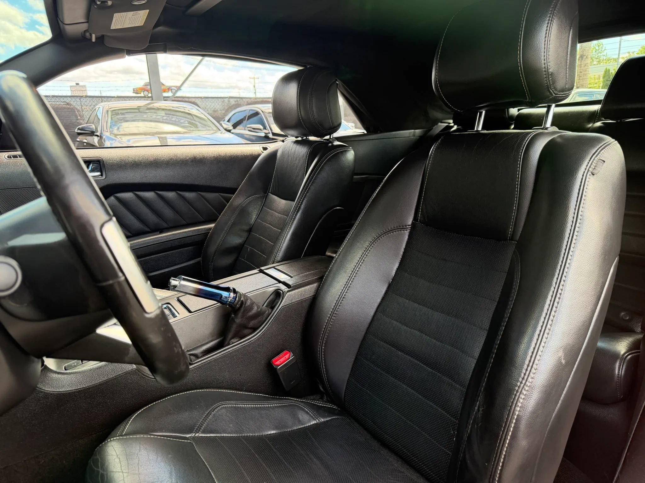 Used 2014 Ford Mustang GT w/ Electronics Package RWD image 32