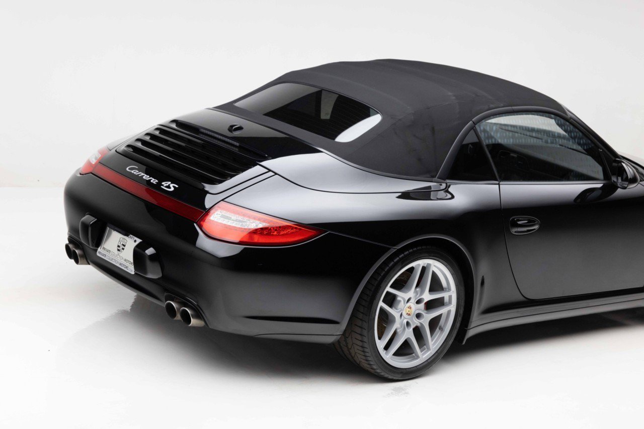 Used 2009 Porsche 911 Carrera 4S AWD/4WD image 35