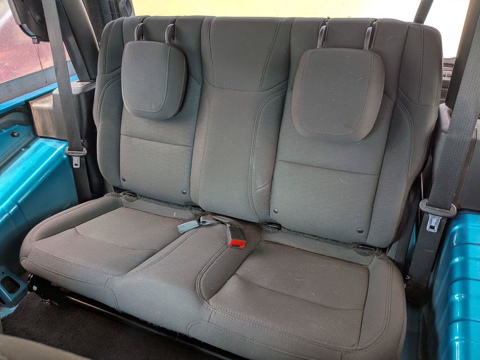 Used 2019 Jeep Wrangler Sport AWD/4WD image 29