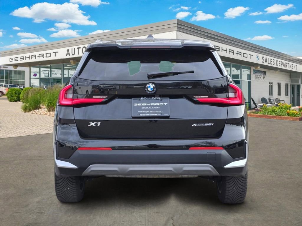 Certified 2023 BMW X1 xDrive28i w/ Convenience Package AWD/4WD image 7