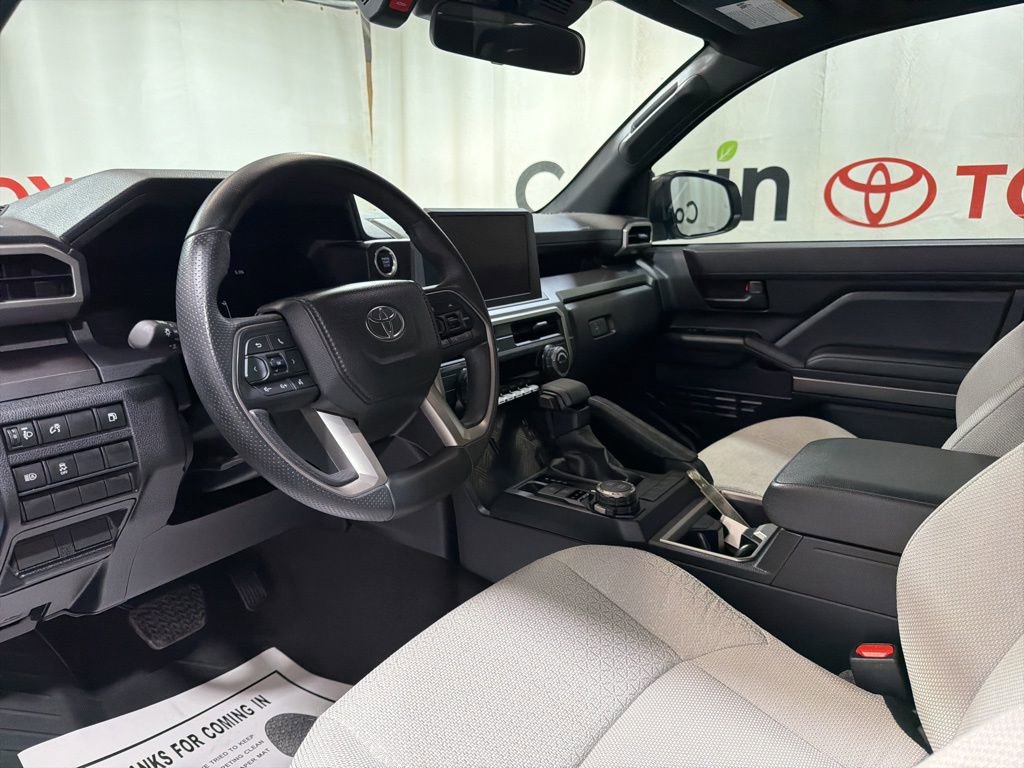 Used 2025 Toyota 4Runner SR5 image 22