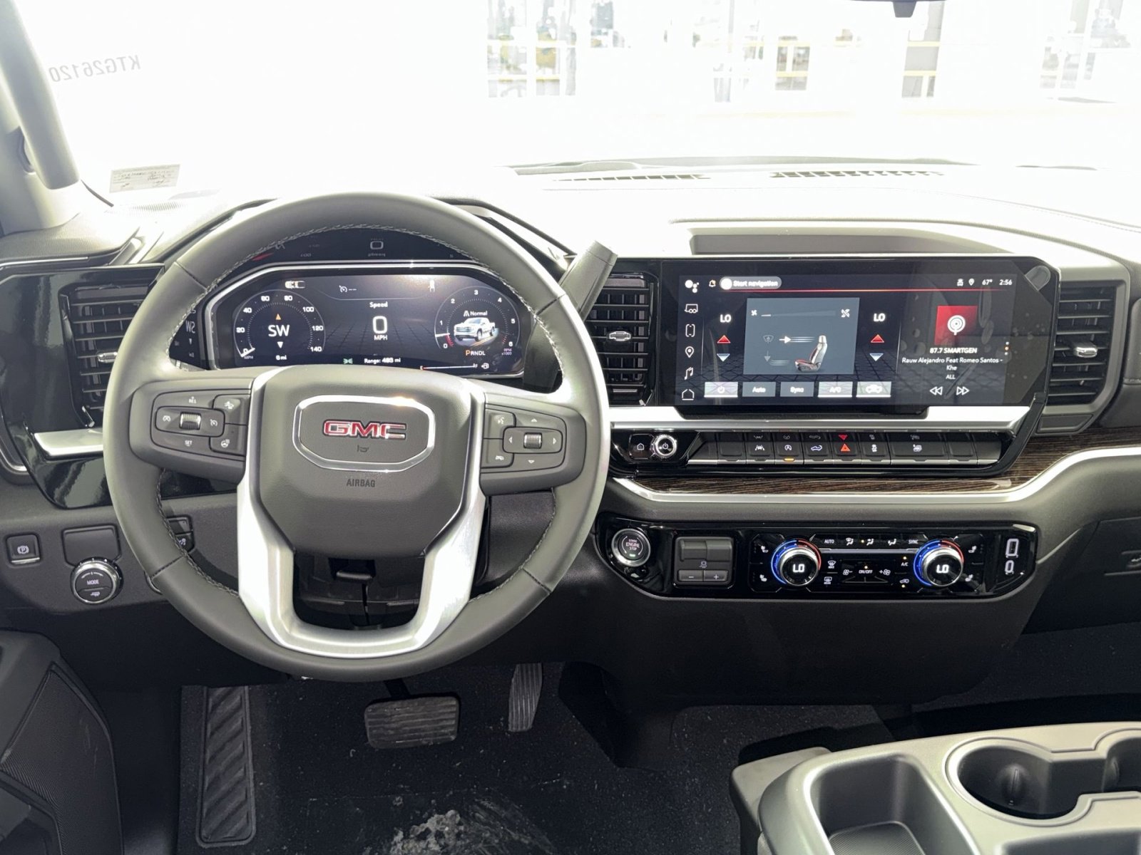 New 2026 GMC Sierra 1500 SLE image 16