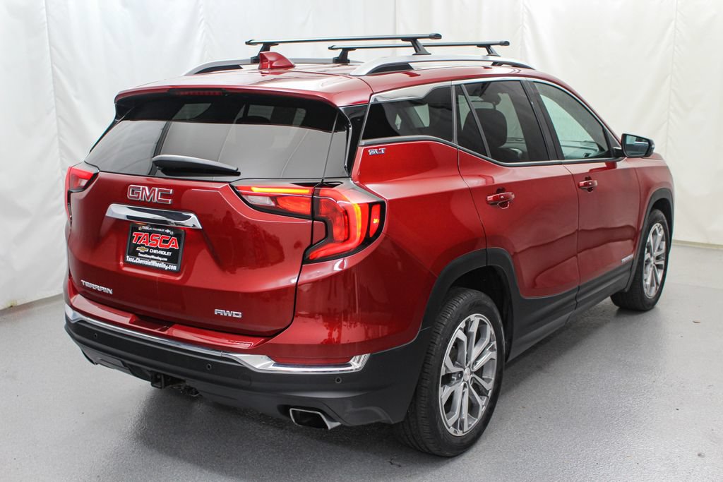 Used 2020 GMC Terrain SLT w/ Preferred Package AWD/4WD image 9