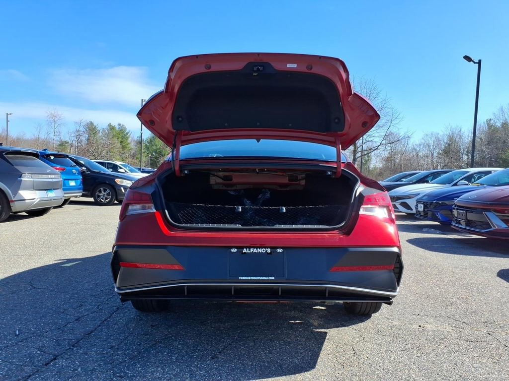 New 2026 Hyundai Elantra SEL Sport Premium w/ Cargo Package FWD image 6