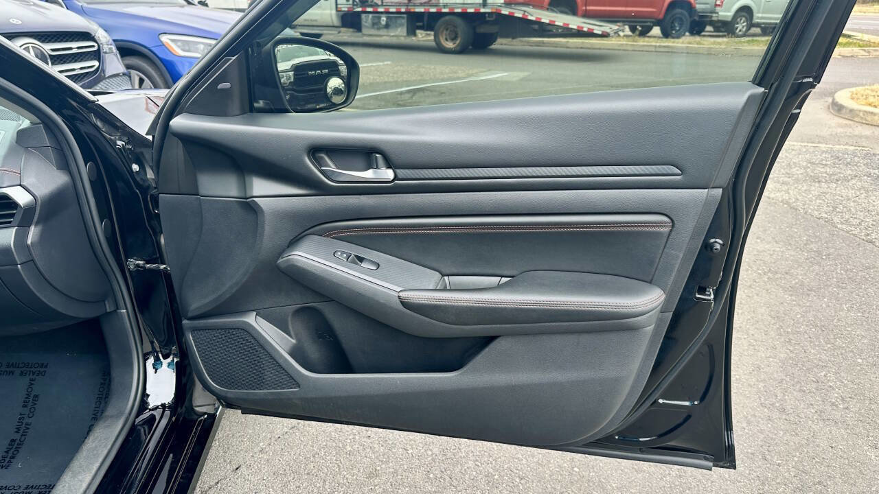 Used 2020 Nissan Altima 2.5 SR image 18