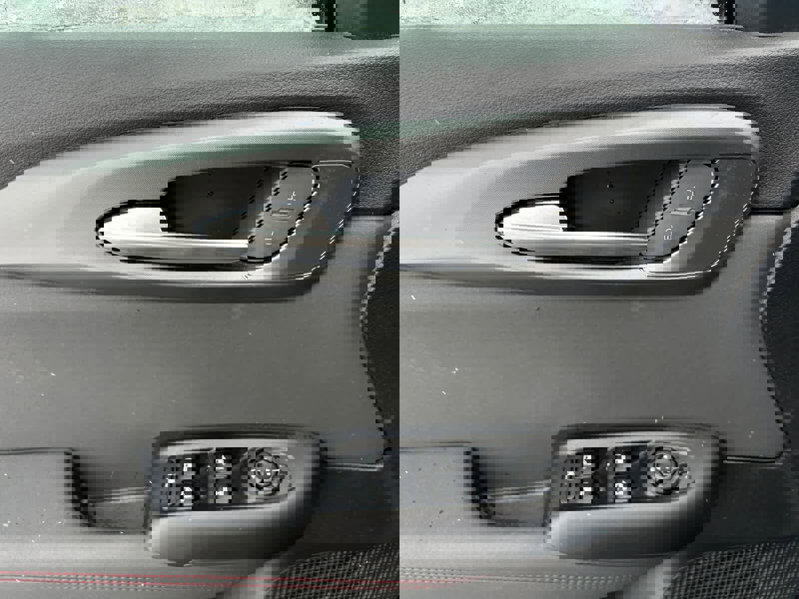 Used 2024 Dodge Hornet R/T image 10