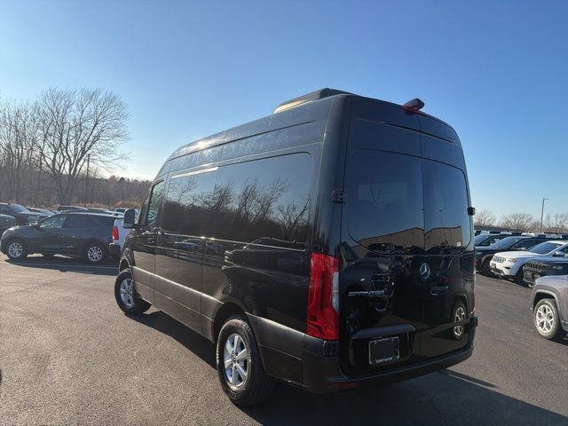 Used 2019 Mercedes-Benz Sprinter 2500 image 6