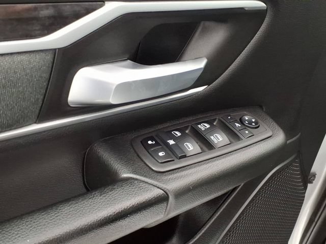 Used 2023 RAM 1500 Big Horn AWD/4WD image 15