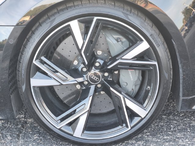 Used 2021 Audi RS 6 AWD/4WD image 8