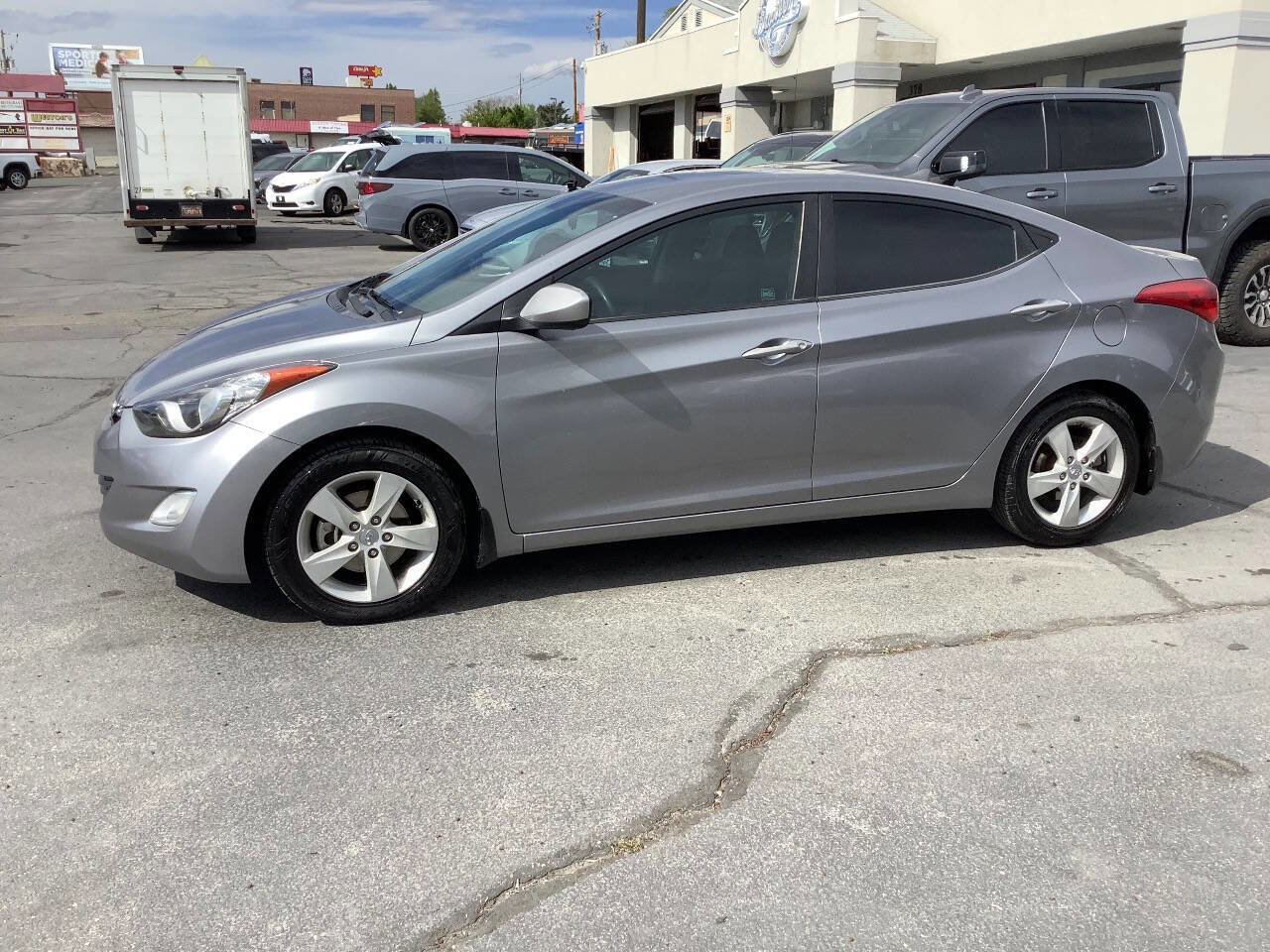 Used 2013 Hyundai Elantra GLS w/ Preferred Pkg FWD image 18