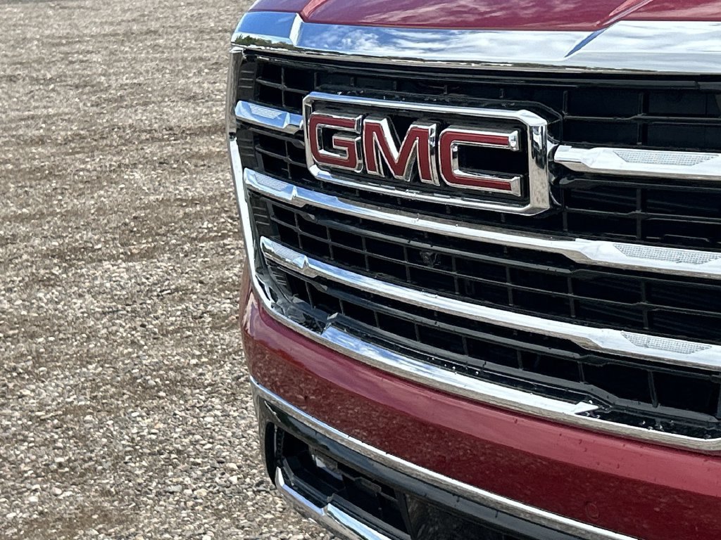 New 2026 GMC Yukon Elevation w/ Elevation Premium Package AWD/4WD image 32