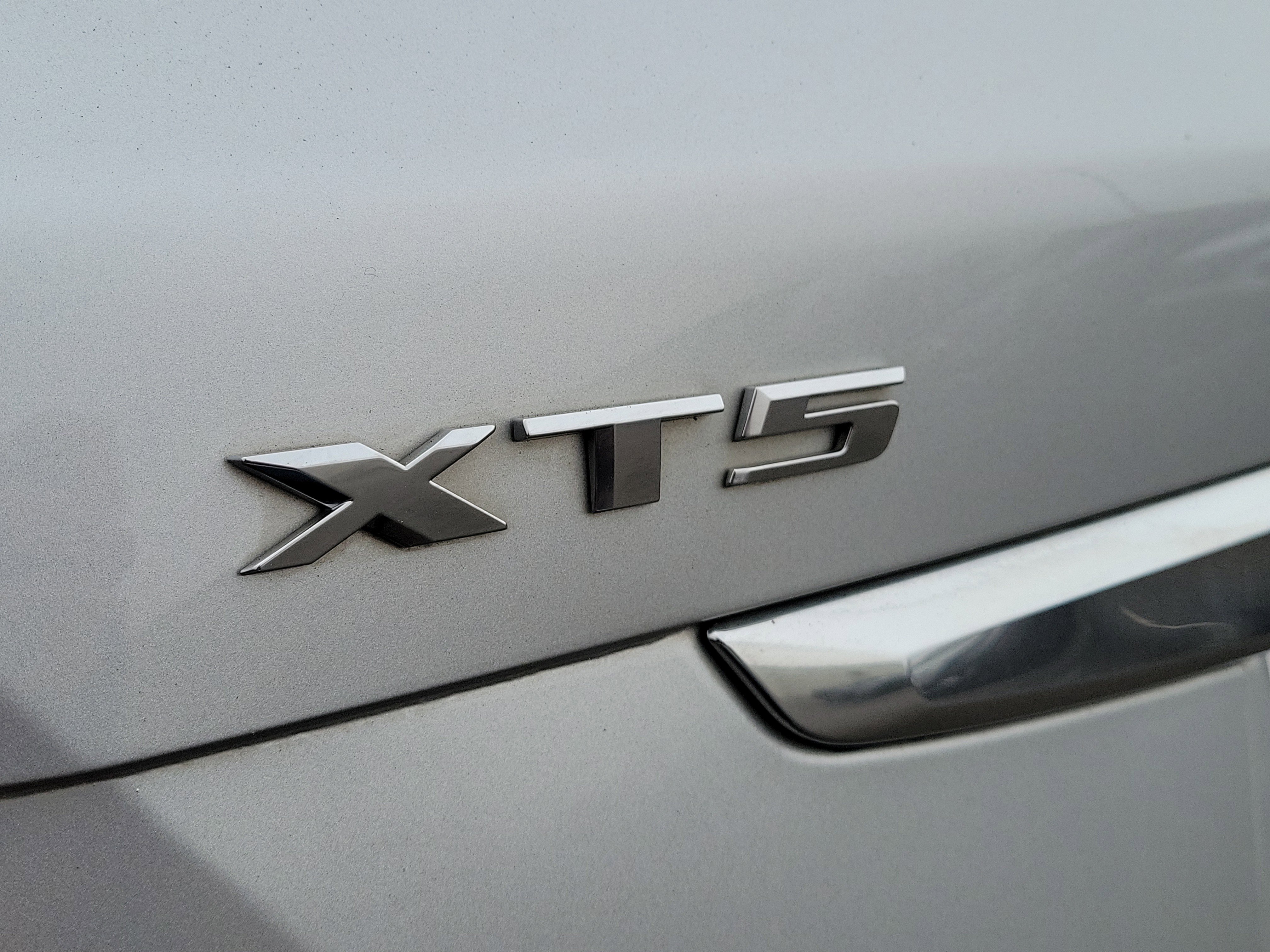 Used 2017 Cadillac XT5 Luxury image 11