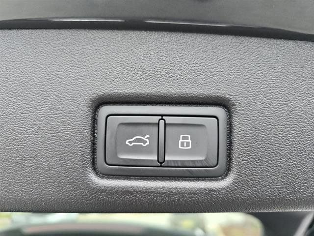 Used 2025 Audi Q5 Premium Plus w/ Premium Plus image 21