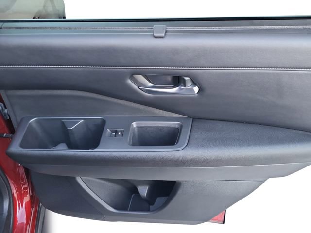 Used 2023 Nissan Pathfinder SL w/ Lighting Package (N92) image 25