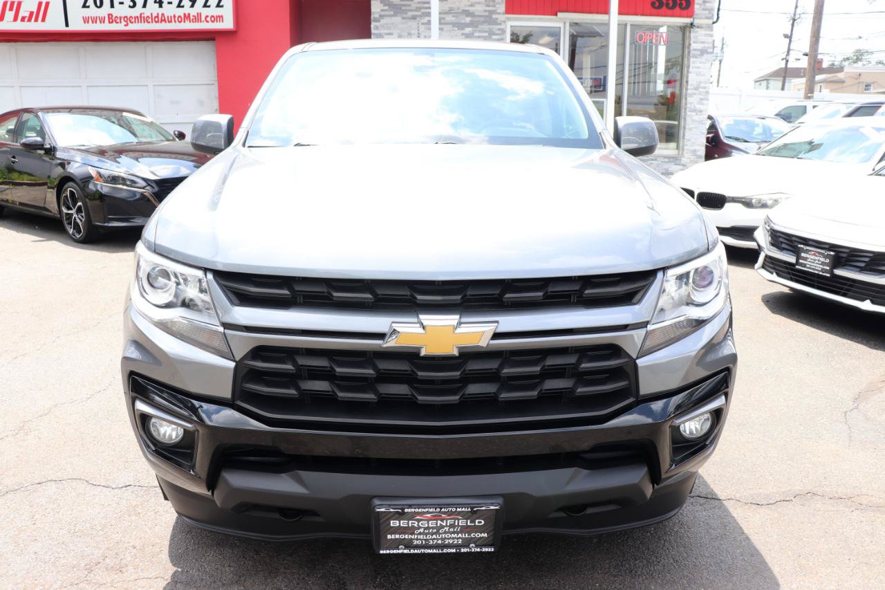 Used 2022 Chevrolet Colorado LT w/ LPO, Tonneau and Step Package AWD/4WD image 8
