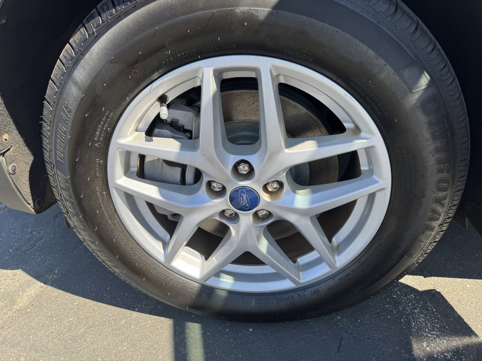 Used 2022 Ford Edge SEL image 25