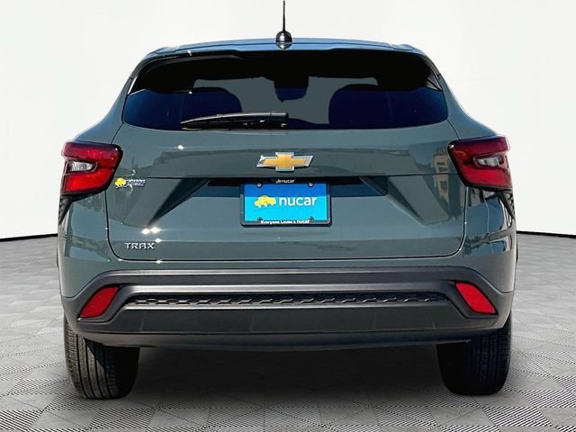 New 2026 Chevrolet Trax LS FWD image 5