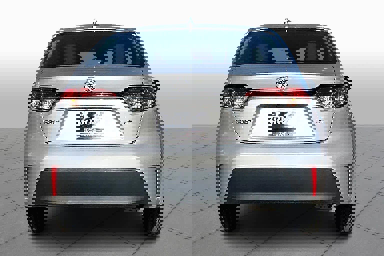 Used 2024 Toyota Corolla LE image 5